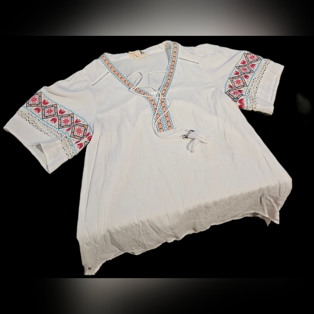 Savanna Jane White Boho Embroidered Blouse